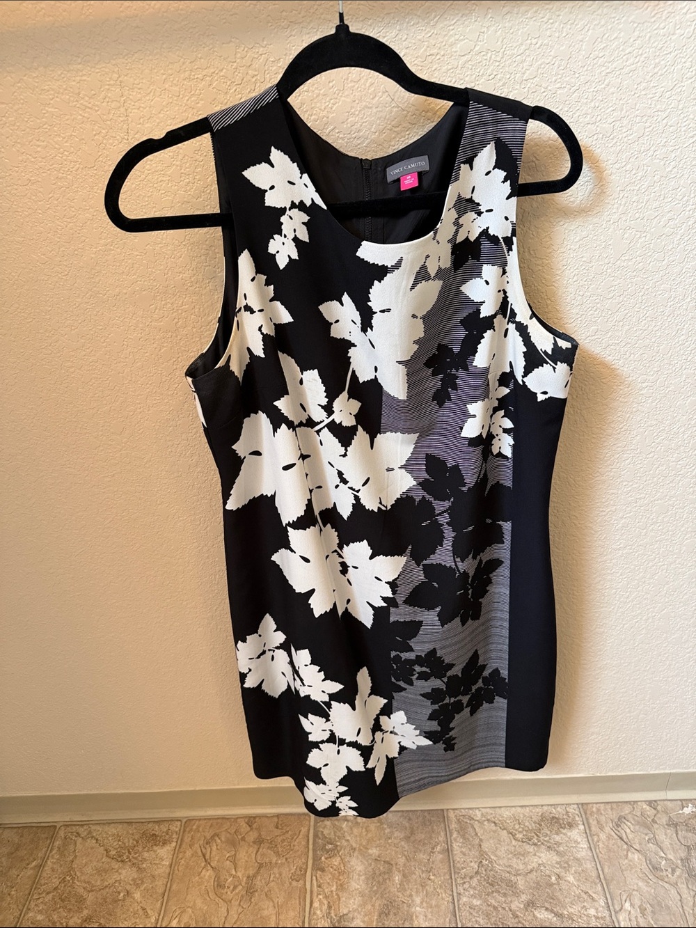 Sleeveless Black & White Floral Shift Dress